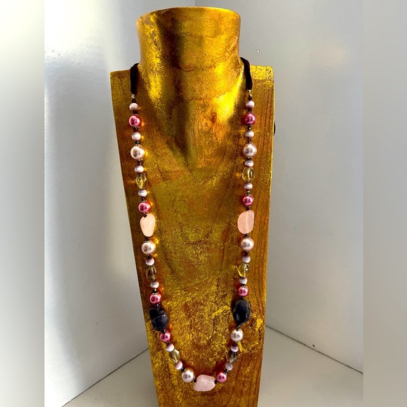 📿ANTHROPOLOGIE Purple💜Pink💗 Semi-Precious Stones & Beads Necklace NEW - Picture 2 of 6